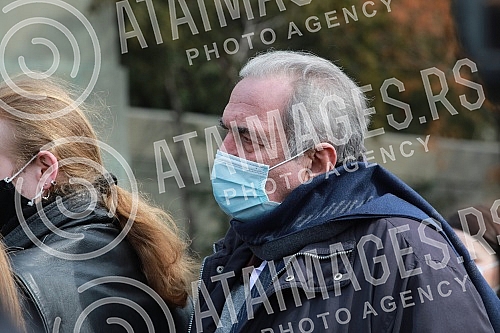 In front of the House of the National Assembly, the Independent Journalists' Association of Vojvodina, the Independent Association of Journalists of Serbia, the Media Association, the Online Media Association and the Business Association of the Assoc