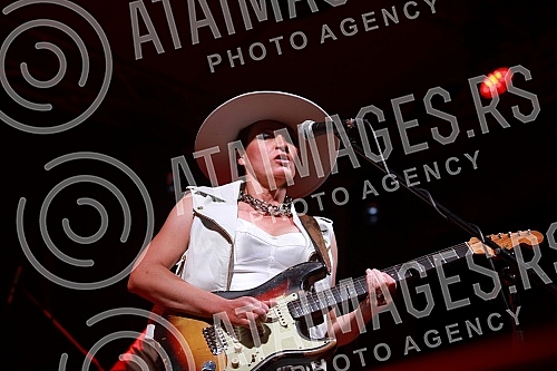 Famous blues guitarist and singer Ana Popovic performed with her band in Belgrade's Barutana, as part of a European tour promoting her latest album 