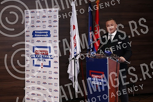 The movement Da se struka pita