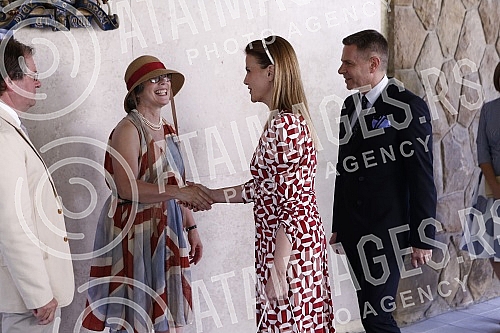 The British Embassy organized the celebration of the official birthday of Queen Elizabeth II, which is dedicated to the platinum jubilee this year.Britanska ambasada organizovala je proslavu zvanicnog rodjendana kraljice Elizabete II, koja je ove g