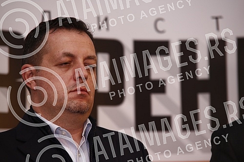 A press conference was held at the headquarters of the Dosta je bilo movement, at which an analysis of the results of the referendum on changing the Serbian Constitution was presented and it was announced that movement would file criminal charges fo A press conference was held at the headquarters of the Dosta je bilo movement, at which an analysis of the results of the referendum on changing the Serbian Constitution was presented and it was announced that movement would file criminal charges fo