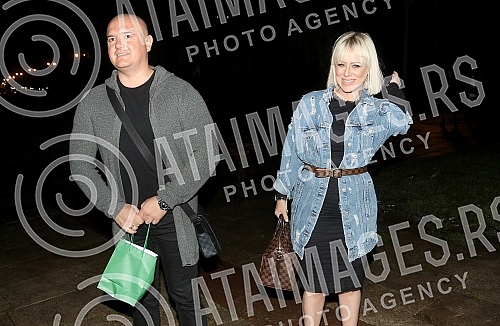 Performance of Sladja Allegro (Sladjana Dragas) held on raft Kartel.Nastup Sladje Allegro na splavu Kartel.