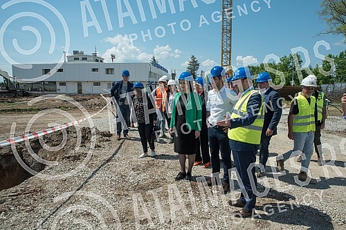 Airports of Serbia organized a tour of the works on the extension of the pier building within the complex of the Constantine the Great Airport in Nis.Aerodromi Srbije organizovao je obilazak radova na dogradnji pristanisne zgrade u okviru kompleksa
