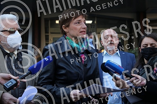 The Democratic Party and the Assembly of Free Serbia held a joint press conference in front of the Ministry of Health and Of the Republic Public Prosecutor's Office, and the topic of the conference was the filing of criminal charges against the Prime The Democratic Party and the Assembly of Free Serbia held a joint press conference in front of the Ministry of Health and Of the Republic Public Prosecutor's Office, and the topic of the conference was the filing of criminal charges against the Prime