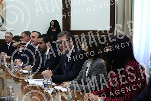 The President of the Republic of Serbia Aleksandar Vucic met with representatives of the Chinese construction company Power Construction Corporation of China Limited, and after the meeting a Commercial Agreement on the design and construction of the 