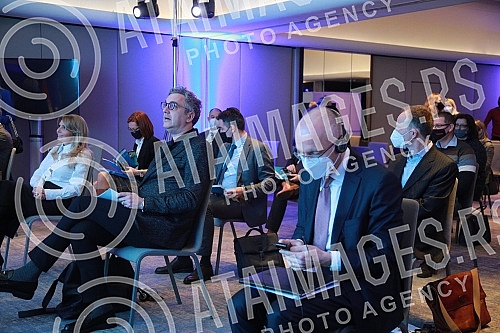 A solemn ceremony of proclamation of the selected consortia within the first phase of the Regional Challenge Fund project was held at the Crown Plaza Hotel.Svecana ceremonija progladenja odabranih konzorcijuma u okviru prve faze projekta Regionalni