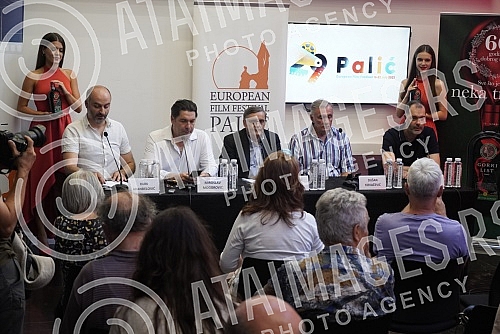 The first press conference on the occasion of the 29th edition of the Palic European Film Festival was held in the mts Hall.Prva konferencija za medije povodom 29. izdanja Festivala evropskog filma Palic odrzana je u mts Dvorani
