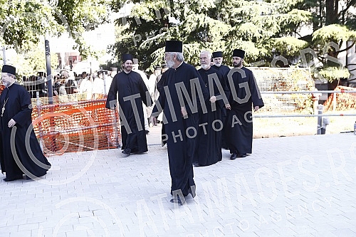 His Holiness Patriarch of Serbia Mr. Porfirije and His Beatitude Archbishop of Ohrid and Macedonia Mr. Stefan, together with all the hierarchs of the Serbian Orthodox Church and the Macedonian Orthodox Church - Ohrid Archbishopric, served the Holy Hi His Holiness Patriarch of Serbia Mr. Porfirije and His Beatitude Archbishop of Ohrid and Macedonia Mr. Stefan, together with all the hierarchs of the Serbian Orthodox Church and the Macedonian Orthodox Church - Ohrid Archbishopric, served the Holy Hi