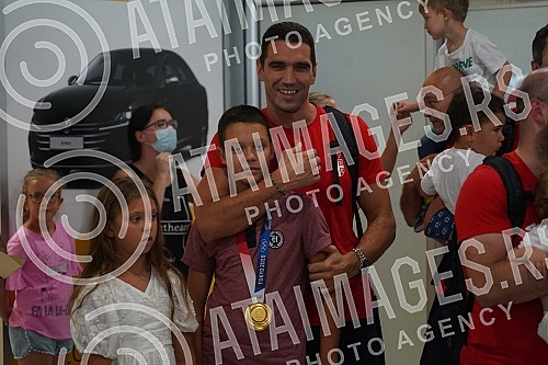 Karate player Jovana Prekovic, who won a gold medal and a gold water polo team of Serbia at the Olympic Games in Tokyo, arrived in Serbia and on that occasion a press conference was held at the Nikola Tesla Airport.Karatiskinja Jovana Prekovic koja 