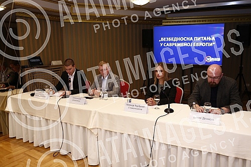 At 12:44 in the Moskva Hotel, at a press conference, the president of the Serbian Party Zavetnici, Milica Djurdjevic Stamenkovski, spoke about 