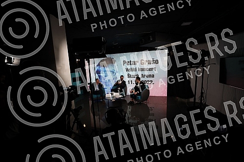 A press conference at which one of the biggest pop stars of the region and singer-songwriter Petra Graso announced a concert at the Stark Arena was held at Sky Garden.Konferencija za medije na kojoj je jedna od najvecih pop zvezda regiona i kantaut