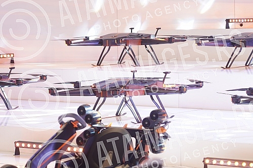 As part of the 64th International Fair of Technology and Technical Achievements at the Belgrade Fair, in Hall 3 at the PR-DC stand (Pink Research & Development Center), DJ Zex played music at the After Work Matinee.U okviru 64. Medjunarodnog sajma 