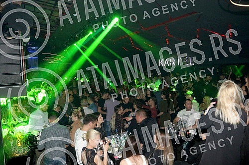 Performance of Sladja Allegro (Sladjana Dragas) held on raft Kartel.Nastup Sladje Allegro na splavu Kartel.