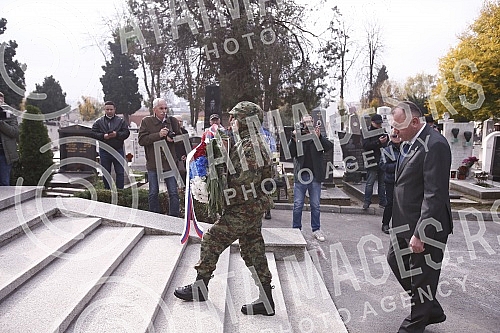 The Embassy of the Russian Federation in Belgrade marked Armistice Day in the Great War by laying wreaths at the Memorial Ossuary to Russian soldiers killed in the First World War.Polaganjem venaca na Spomen-kosturnicu ruskim vojnicima stradalim u 