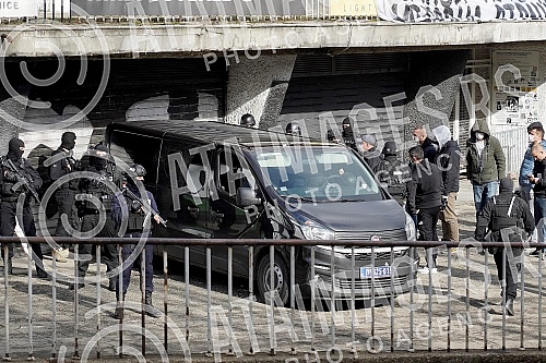 Police officers, inspectors and members of the BIA are searching the premises of the Partizan Football Club, after the arrest of an organized criminal group that is said to be one of the strongest in the region, and at the same time, police officers 
