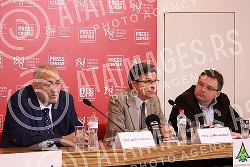 Catena mundi organized a press conference to discuss the imposition of sanctions on Russia.Catena mundi je organizovala konferenciju za medije na kojoj je bilo reci uvodjenju sankcija Rusiji.
