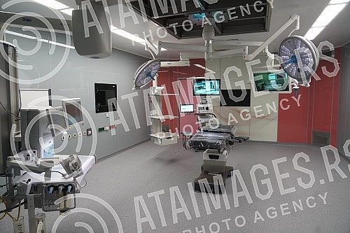 The President of the Republic of Serbia, Aleksandar Vucic, attended the opening of the new Clinical Center of Serbia after the completion of the first phase of works.Predsednik Republike Srbije Aleksandar Vucic prisustvovao je otvaranju novog Klini