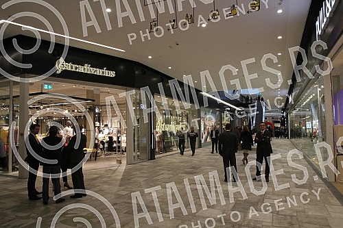 The opening of the new shopping center - BIG in Belgrade.
Otvaranje novog Trznog centra - BIG u Beogradu. The opening of the new shopping center - BIG in Belgrade.
Otvaranje novog Trznog centra - BIG u Beogradu.