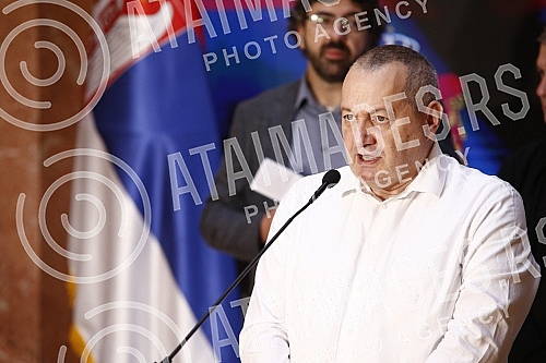In the House of the National Assembly, a joint media conference of opposition MPs on the occasion of launching a petition for the release of arrested activists from Majdanpek.U  Domu Narodne skupstine zajednicka konferencija za medije opozicionih p