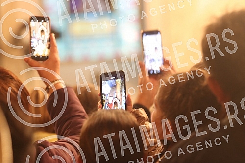 His Holiness Serbian Patriarch Porfirije arrived at the Church of the Nativity of the Most Holy Mother of God in Sarajevo, where he was welcomed by His Eminence Metropolitan Hrizostom of Dabro-Bosnia with the clergy of the Serbian Orthodox Church. Pa His Holiness Serbian Patriarch Porfirije arrived at the Church of the Nativity of the Most Holy Mother of God in Sarajevo, where he was welcomed by His Eminence Metropolitan Hrizostom of Dabro-Bosnia with the clergy of the Serbian Orthodox Church. Pa