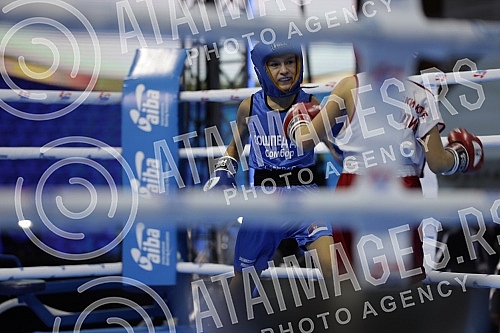 Celebrating World Boxing Day with a class of Roy Jones Jr. at Republic Square.Obelezavanje Svetskog dana boksa uz cas Roj Dzonsa Juniora na Trgu republike.