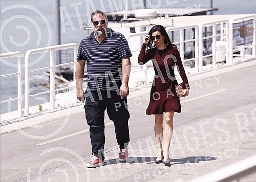 A press conference was held in the Promenade on the occasion of signing and marking the general sponsorship for 2022/2023. year between Lidl Serbia and the Water Polo Association of Serbia.
U Promenadi je odrzana konferencija za medije povodom potpi A press conference was held in the Promenade on the occasion of signing and marking the general sponsorship for 2022/2023. year between Lidl Serbia and the Water Polo Association of Serbia.
U Promenadi je odrzana konferencija za medije povodom potpi