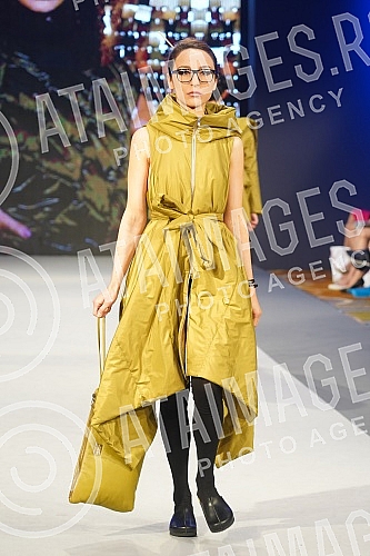 As part of the 34th Zepter Fashion Selection, the Irena Grahovac fashion show was held at the Hyatt Hotel.U sklopu 34. Zepter Fashion Selectiona u hotelu Hyatt odrzana je modna revija Irene Grahovac.