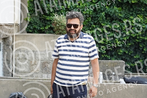 On the occasion of the beginning of the filming of the second season of the series 