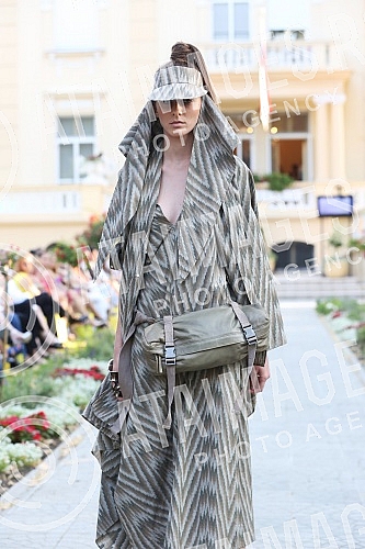 American fashion night, held at the Embassy of the United States, representing one of the most famous American fashion brands Nicholas K.Noc americke mode, odrzan u ambasadi Sjedinjenih Americkih Drzava predstavljajuci jedan od najpoznatijih americk