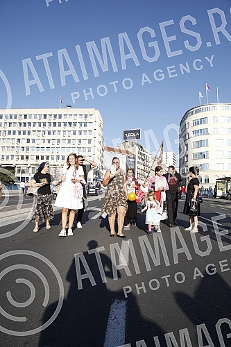 279 in a row Litija by the center of Belgrade for the Salvation of occupied Serbia from all kinds of betrayal and anti-national actions on Branko's bridge.279 po redu Litija centrom Beograda za Spas okupirane Srbije od svih vidova izdaje i antinaro