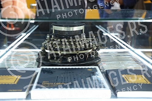 The promotion of the capital edition of 100 years of Duska Radovic, published by Mascom, was held at the Poste Srbije stand at the Belgrade Book Fair.Promocija kapitalnog izdanja 100 godina Duska Radovica u izdanju Mascoma odrzana je na standu Post