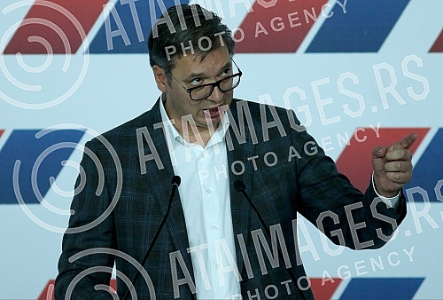 Session of the Main Board of the Serbian Progressive Party held at Pinky Hall.Sednica Glavnog odbora Srpske napredne stranke odran u hali Pinki.