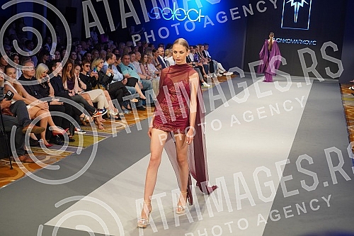 Zvonko Markovic fashion show powered by ASUS was held as part of the 34th Zepter Fashion Selection at the Hyatt Hotel.U sklopu 34. Zepter Fashion Selectiona u hotelu Hyatt odrzana je modna revija Zvonko Markovic powered by ASUS.