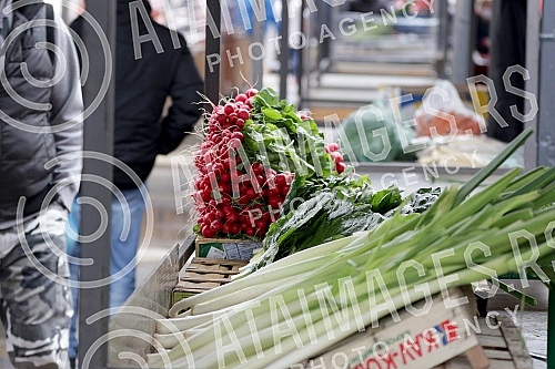 Markets in Belgrade are open three days a week, starting Thursday.Pijace u Beogradu rade tri dana nedeljno, od cetvrtka.
