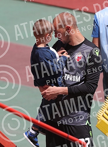 Training match between FC Red Star and FC Graficr played at the Rajko Mitic stadium.
Trening utakmica FK Crvena zvezda i FK Graficar odigrana na stadionu Rajko Mitic. Training match between FC Red Star and FC Graficr played at the Rajko Mitic stadium.
Trening utakmica FK Crvena zvezda i FK Graficar odigrana na stadionu Rajko Mitic.