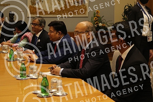 Bilateral meeting between the President of the Republic of Serbia, Aleksandar Vucic  and the Minister of Foreign Affairs of the People 's Republic of Bangladesh, Abul Kalam Abdul Momen.Bileteralni sastanak predsednika Republike Srbije Aleksandra Vu