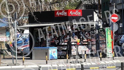 In Serbia, intercity bus service was suspended at noon to prevent the spread of the coronavirus.U Srbiji je u podne obustavljen medjugradski autobuski prevoz zbog sprecavanja sirenja korona virusa.