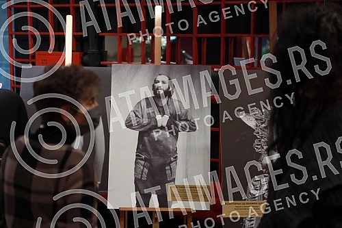 Actor Petar Bozovic was awarded the prize of the Association of dramatic artists of Serbia for his life's work in 2020 - the Dobrica ring award.Glumcu Petru Bozovicu urucena nagrada  Udruzenja dramskih umetnika Srbije za zivotno delo u 2020. godini