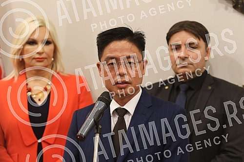 The Chamber of Mining and Geological Engineers of Serbia was founded in the Chamber of Commerce of Serbia.U Privrednoj komori Srbije je osnivana Komora rudarskih i geoloskih inzenjera Srbije.