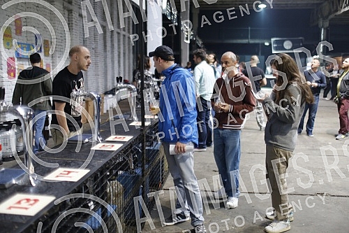 The second international craft beer festival held in a warehouse depot in Savamala.Drugi medjunarodni festival zanatskog piva odrzan u Magacinu Depo u Savamali.