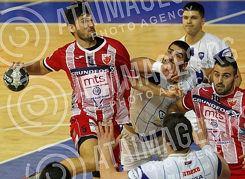 The match of the 8th round of the ARKUS league in the men's competition between the teams of MRK Crvena zvezda Grundfos and RK Metaloplastika was played in the USC Vozdovac hall. Utakmica 8. kola ARKUS lige u muskoj konkurenciji izmedju ekipa MRK C
