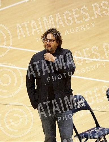 Andrea Trinchieri arrived in Serbia from Italy last night, and with the confirmation of the test at COVID-19, he received approval to be able to move around Serbia and hold trainings for Partizan basketball players, and the first training has already