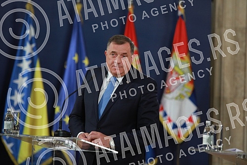 The President of the Republic of Serbia, Aleksandar Vucic, met with the delegation of the Republika Srpska, led by the Chairman of the Presidency of Bosnia and Herzegovina, Milorad Dodik, and the President of the Republika Srpska, Zeljka Cvijanovic. 