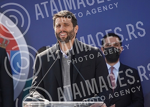 The President of the Republic of Serbia, Aleksandar Vucic, attended the celebration of the beginning of works on the section of the road New Belgrade - Surcin (continuation of the highway E-763 Milos Veliki).Predsednik Republike Srbije Aleksandar V