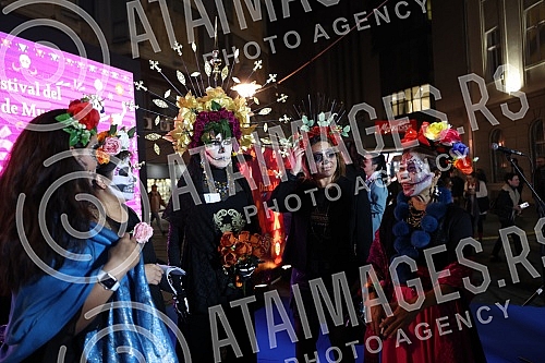 The Embassy of Mexico in Serbia and the Cervantes Institute in Belgrade mark the famous Mexican holiday Day of the Dead with a big celebration and presentation of the traditional altar of the dead.
Ambasada Meksika u Srbiji i Institut Servantes u Be The Embassy of Mexico in Serbia and the Cervantes Institute in Belgrade mark the famous Mexican holiday Day of the Dead with a big celebration and presentation of the traditional altar of the dead.
Ambasada Meksika u Srbiji i Institut Servantes u Be