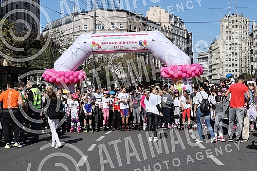 Belgrade roller skating plus, organized by the Belgrade Roller skating Association, under the auspices of the Secretariat for Sports and Youth and the Secretariat for Education and Child Protection of the City of Belgrade, was held in the center of B