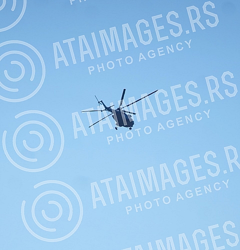 The KFOR helicopter is in charge of the region of the administrative crossing Jarinje, in the part of Kosovo and Metohija.Helikopter KFOR-a nadlece region administrativnog prelaza Jarinje, na delu Kosova i Metohije.