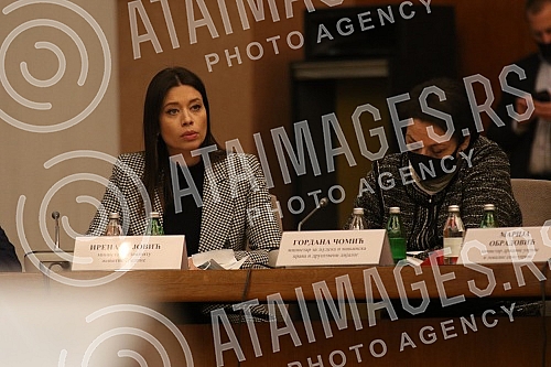 The session of the Government of the Republic of Serbia was opened to the public and was attended by the President of the Republic of Serbia Aleksandar Vucic, the Governor of the National Bank of Serbia Jorgovanka Tabakovic and directors of public co