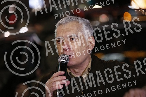 In front of the Presidency, a protest is being held against the excavation of lithium and pine on the territory of the whole of Serbia, under the name 