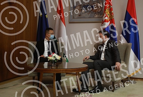 Serbian Foreign Minister Nikola Selakovic met with Hungarian Foreign Minister Péter Szijjártó at the Palace of Serbia. Ministar spoljnih poslova Srbije Nikola Selakovich sastao se sa ministrom spoljnih poslova i spoljne trgovine Madjarske Peterom S